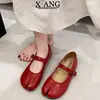Zapatos de cuero genuino de punta dividida de piel de cerdo con suelas suaves que no cansan los pies, zapatos de corte bajo de una sola pieza, zapatos Mary Jane de punta redonda, zapatos para mujer, zapatos pequeños de cuero
