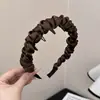 Diadema de Gipsofila de Satén para Mujer con Corona Alta, Adelgazante del Rostro, Diadema con Peine Dentado Antideslizante, Antideslizante, Adecuada para Lavarse la Cara y Sujetar el Cabello