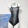 Nuevo traje de baño de una pieza de Lycra con estampado de oro de una sola capa transfronterizo, diseño de triángulo de competición, corte ajustado, profesional, para entrenamiento de natación para mujeres