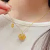 Collar Colgante Candado de Bendición Candado de Paz con Patrón de Nube Estilo Chino Clásico para Mujer, Cadena Clavicular Hueca Dorada de Moda