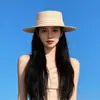 Chapéu de Palha Estilo Francês de Topo Plano para Verão Feminino, Chapéu de Sol de Palha Trançado de Aba Larga, Chapéu de Sol Grande para Circunferência da Cabeça para Férias na Praia