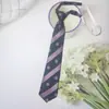 Corbata de Cuadros con Corona para Mujer, No Necesita Atar un Moño, Estilo Preppy Estudiante Corbata Escolar Jk