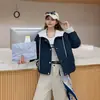 Jaqueta com capuz estilo coreano, falsa peça dupla, para mulheres, novo modelo outono e inverno 2026, caimento solto, emagrecedora, casual, jaqueta baseball versátil, moderna