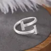 Anillo Frosted de Plata de Ley 925 con Letra Doble t Cruz para Mujer Moda Simple Estilo Hong Kong Anillo Abierto Personalizado 0529