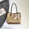 Bolsa de Tote de Comercio Exterior Más Vendida Gran Capacidad Nuevo Estilo 2026 Bolsa para el Hombro para el Trabajo y el Viaje Diario Bolso de Hombro Versátil Casual para Mujeres