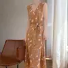 Nuevo Vestido de Satén con Escote en V para Mujer Primavera/Verano 2026, Sin Mangas, Bloque de Color, Cintura con Lazo, Corte Holgado, Versátil Vestido de Longitud Media de Corte A