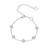 Nova Pulseira de Prata Esterlina S925 Trevo de Quatro Folhas Transfronteiriça para Mulheres, Moda Japonesa e Coreana, Luxo Leve, Design de Nicho Ins, Doce Acessório de Mão
