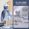 Área de Arte de Jardín de Infancia Tema Ropa Tie-Dye Ecológica Modelo de Diseño Niños Estilo Étnico Hecho a Mano DIY Productos Semi-Terminados