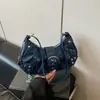 Versión Coreana Bolso de Mano de Nicho de Moda Bolso Dumpling para Mujer Invierno 2025 Nuevo Elegante Bolso de Hombro Cruzado con Remaches