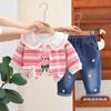 Roupas de Primavera e Outono para Meninas 2025 Novo Estiloso Fashionável Casaco com Lapela Jeans de Outono para Bebês Conjunto de Três Peças