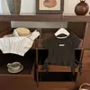 Conjunto de Verano para Niñas 2026 Modelo Nuevo: Conjunto de Dos Piezas para Niñas: Top de Manga Corta con Diseño Dulce y Pantalones Acampanados de Tres Cuartos