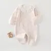 Mameluco de algodón puro de manga larga para bebé, mameluco exterior de primavera y otoño para recién nacido, mameluco estilo princesa para bebé niña con cuello de encaje