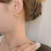 Pendientes de botón con textura irregular de papel de estaño, pasador de plata de ley S925, pendientes geométricos, pendientes de temperamento simple europeo y americano, diseño original