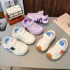 Zapatos Deportivos para Niñas 2026 Primavera/Otoño Nuevos Zapatos Casuales de Malla con Suela Suave para Niños Zapatos Individuales de Moda Versátiles para Niños Suela Suave