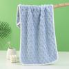 Toalha de Coral Fleece com Padrão de Nuvens Classe A com Bordas Caneladas para Lavar o Rosto, Secar as Mãos e Secar o Cabelo, Popular Toalha de Fleece de Nuvem