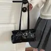 Bolso de cuero transfronterizo elegante con remaches, nueva versión coreana, elegante bolso de mano casual de gran capacidad para otoño para mujer, al por mayor