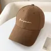 Boné de Baseball Coreano Estiloso de Aba Larga com Coroa Alta e Aba Rígida, Bordado com Letra, Chapéu da Moda para Homens e Mulheres, Chapéu de Sol