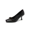 ¡Romance francés! Tacones Altos Únicos de Terciopelo y Piel de Mantequilla, Tacones de Aguja de Boca Baja Estilo Nuevo con Moño, Zapatos de Mujer Inspirados en Chanel