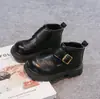 Botas de Couro Estilo Britânico para Meninas Coleção Outono 2026 Infantil Antiderrapante Estilosas Versáteis Botas Martin Sola Macia Respirável Botas Curtas