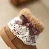 Botas de Nieve para Niñas 2026 Nuevas de Invierno para Niños Zapatos Grandes de Algodón Acolchados con Terciopelo Cálidos Suela Suave Antideslizantes Botas Cortas para Niñas