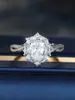 Anel Oval de Diamante Mais Vendido Design de Nicho Anel de Luxo Leve de Alta Qualidade