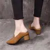 Zapatos bajos populares para mujer para madres, nuevo modelo de otoño 2026, cómodos y versátiles, tacón grueso, punta fina, tacón medio, suela blanda, zapatos de piel para mujer