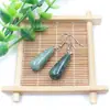 Venta al por mayor de fábrica aretes largos de cristal natural forma de gota de agua amatista Ojo de Tigre Joyería con gancho para la oreja aretes redondos de gota de agua DIY