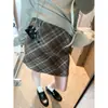 Mocci Otoño Nuevo Estilo Coreano Retro Cuadros Cintura Alta Adelgazante Pequeña Línea A Ceñida a la Cadera Lana Falda Corta MQ1682