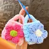 Bolsa de Monedas Creativa de Ganchillo con Forma de Flor Llavero Exquisita Linda Funda para Auriculares Bolsa de Almacenamiento Colgante Regalo Venta al por Mayor