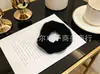 Gomas para el pelo de color sólido retro estilo francés, Scrunchies grandes estilo coreano, Gomas para el pelo de alta elasticidad, Suministro al por mayor, Ventas directas del fabricante
