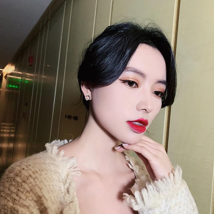 O1CN01Zb5TjE29UZE0tqOKs_!!2483