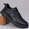 Zapatos de Piel Suave Genuina para Hombre 2026 Primavera y Otoño Nuevos Zapatos Casuales de Piel con Suelas Suaves, Versátiles para Negocios, Zapatos para Hombre de Moda Estilo Coreano Negro