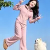 2026 Conjunto Esportivo Super Quente para Meninas Outono Moda Adolescente Roupa para Crianças Maiores Alunos do Ensino Fundamental Primavera e Outono
