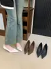 Zapatos de Satén para Commuter de Primavera 2026, Planos de Moda Elegantes, Zapatos de Moda de Punta Fina Poco Profundos