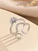 Anillo Abierto de Zirconia con Flor de Doble Pista Estilo Lujo Ligero, Chapado en Oro, Anillo Versátil y Elegante para Mujer, Disponible para Mayorista y Personalización