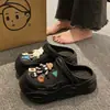 Zapatos con Agujeros de EVA para Mujer Verano Moda Exterior Slip-on Antideslizante Suela Gruesa que Aumenta la Altura Estilo Nuevo Sandalias de Media Punta Baotou