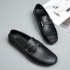 Primavera e verão comércio exterior quente Internet vermelho explosões respirável casual condução couro pedal conjunto pé preguiçoso ervilhas sapatos masculinos