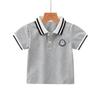 Camisa polo de verano para niños insignia manga corta estilo universitario vestido de verano niño solapa camiseta uniforme de clase de jardín de infantes foto de graduación