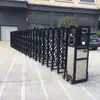 Fabricante de Portão Retrátil Elétrico, Escola, Área Residencial, Canteiro de Obras, Portão Deslizante Dobrável sem Trilho, Portão Retrátil, Porta Automática de Aço Inoxidável