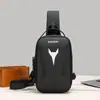 Bolsa de Peito Masculina Estilo Motociclista Cadeado de Senha Antifurto Bolsa de Ombro Tendência e Fashion Bolsa Transversal Impermeável Tecido Oxford Bolsa de Peito