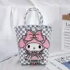 Bolsa Tejida Nueva de Fábrica Bolsa Cuadrada Pequeña Bolsa de Cesta de Plástico para Verduras Color Cesta Pequeña Coincidencia de Foto Bolsa de Playa Bolsa de Mujer