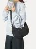 Bolsa de Bolinho de Grande Capacidade para Mulheres 2025 Nova Leve Bolsa Transversal de Nylon Bolsa para o Dia a Dia Mochila Esportiva Casual com Buzina