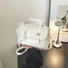 Bolso Pequeño Cuadrado Retro Súper Popular para Mujer, Nuevo Modelo 2026, Bolso de Hombro de Moda de Gama Alta, Bolso de Mano y Bolso Cruzado Versátil
