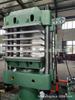 Vulcanizador Grande de Cuatro Columnas de 1000 Toneladas Control Automático Plc Toda la Serie Se Puede Personalizar No Estándar