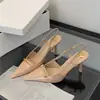 Fugui Yizu Tacones de Aguja Punta Fina Franceses Calzado Exterior para Mujer 2026 Primavera/Verano Nuevo Estilo Hada Sandalias de Charol