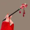 Novo Pente de Cabelo de Madeira Estilo Chinês para Mulheres, Acessório de Pente de Cabelo para Saia Hanfu Face de Cavalo do Festival do Meio Outono, Pente de Cabelo com Borla Vermelha Estilo Nacional