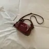 Bolsa Pequena Quadrada de Mão Cor Sólida Simples Estilo Coreano Feminina 2026 Nova Moda Bolsa Transversal para o Dia a Dia Bolsa Pequena Exquisita de Alça Superior
