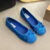 Sapatilhas Ballet Laço Francês Suave Outono 2026 Novo Estilo Vermelho Solado Macio Corte Baixo Sapatos de Ballet Simples Feminino