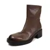Botas Chelsea de couro lavado de alta qualidade para o trajeto diário, coleção outono/inverno 2026, com salto médio robusto, bico redondo e design versátil, feitas de couro genuíno, botinhas femininas