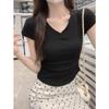 Camiseta Feminina de Algodão 92% Manga Curta Ombro a Ombro Design de Verão Cintura Franzida Emagrecedor Barra Curva Top Curto Slim